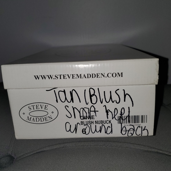 Shoes - Picture 5 of 5